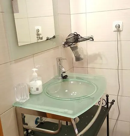 Holidays In Castle/alfama Apartment *