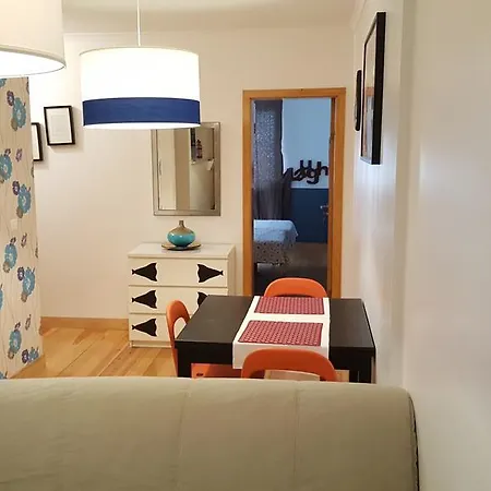 Holidays In Castle/alfama Lisbon